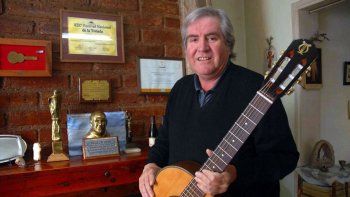 Teatro Independencia: apertura de los festejos del Día del Cantor Cuyano en su décimo aniversario