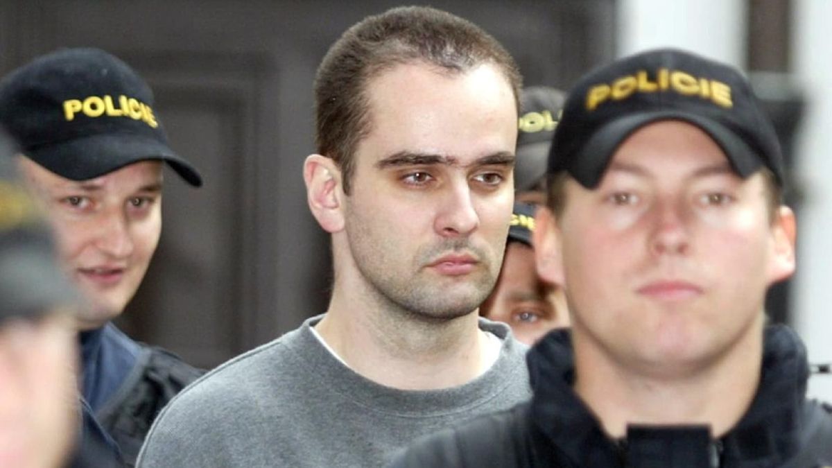 Víctor Kalivoda, el asesino serial de República Checa. Víctor Kalivoda, el asesino serial de República Checa.