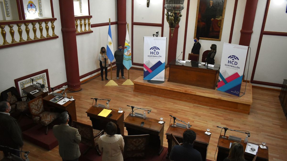 Desde el FIT levantaron la voz para oponerse al aumento de la dieta de los consejales de Guaymallén, que llega a $214.000. Lo hizo desde su cuenta de Twitter Carlos Espeche.