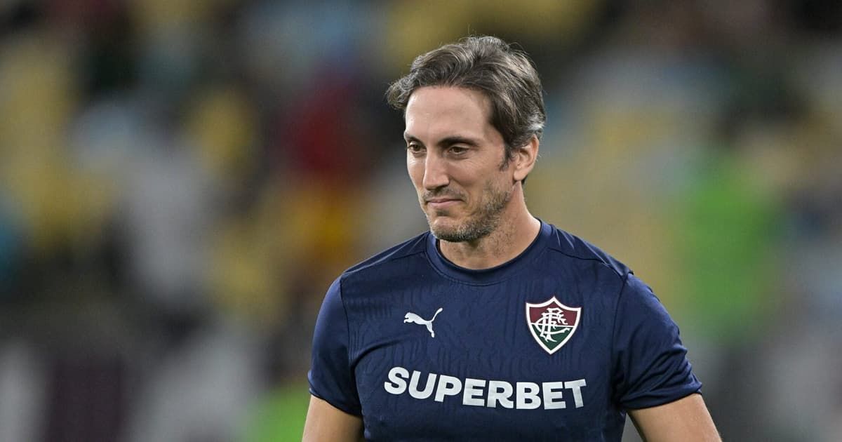 Luis Zubeld&iacute;a, en la cuerda floja en Fluminense.