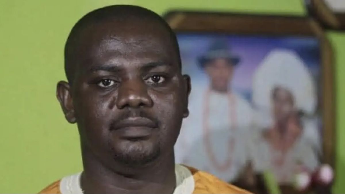 El único hombre que sobrevivió al naufragio en Nigeria. El único hombre que sobrevivió al naufragio en Nigeria.