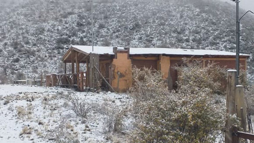 Será un fin de semana muy frío con lluvias y agua nieve en precordillera