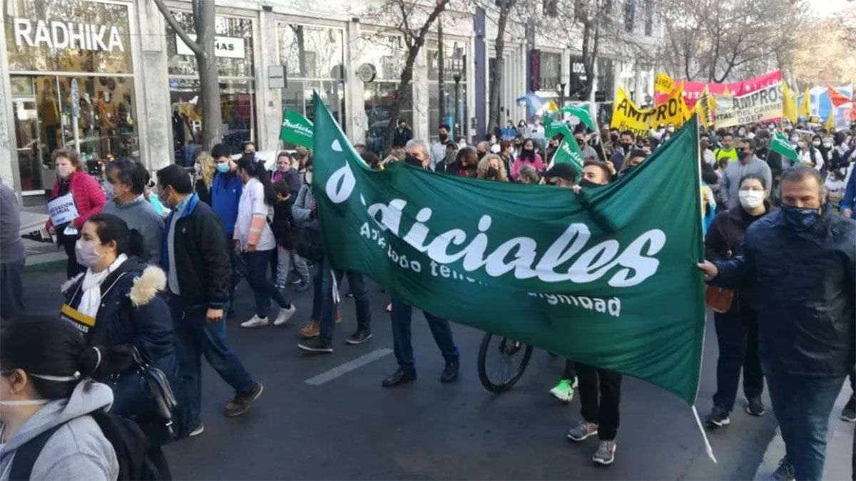 El gremio Judiciales y el Gobierno están en puja por los salarios.