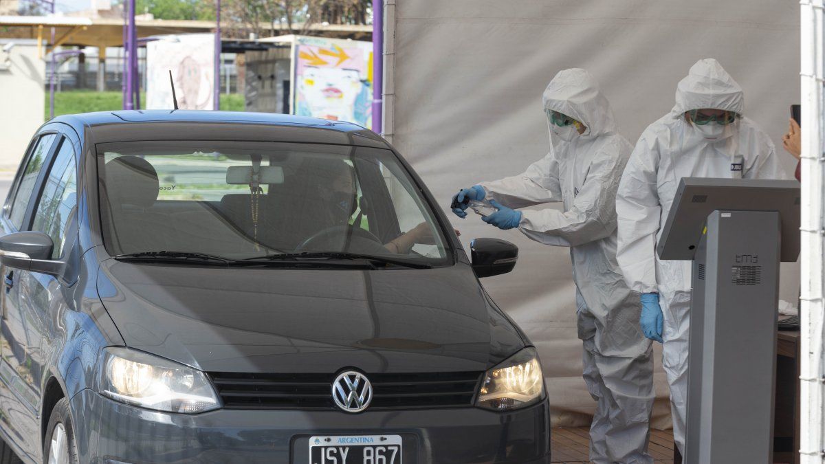 Mendoza actualizó la cifra de muertos y sumó 201 esta semana.