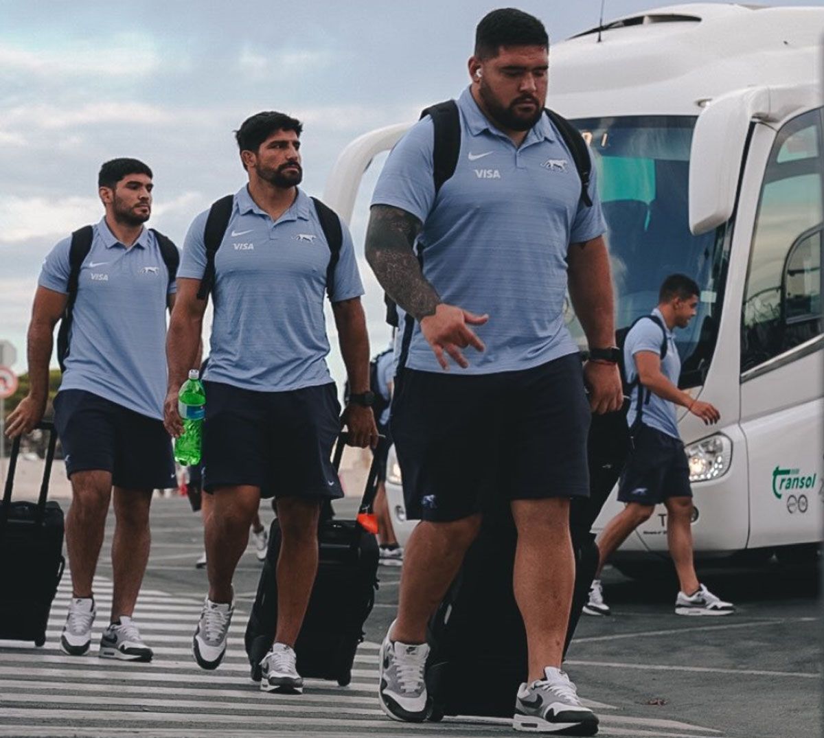 Sclavi, Bruni y Oviedo arriban a Nantes con Los Pumas Sclavi, Bruni y Oviedo arriban a Nantes con Los Pumas