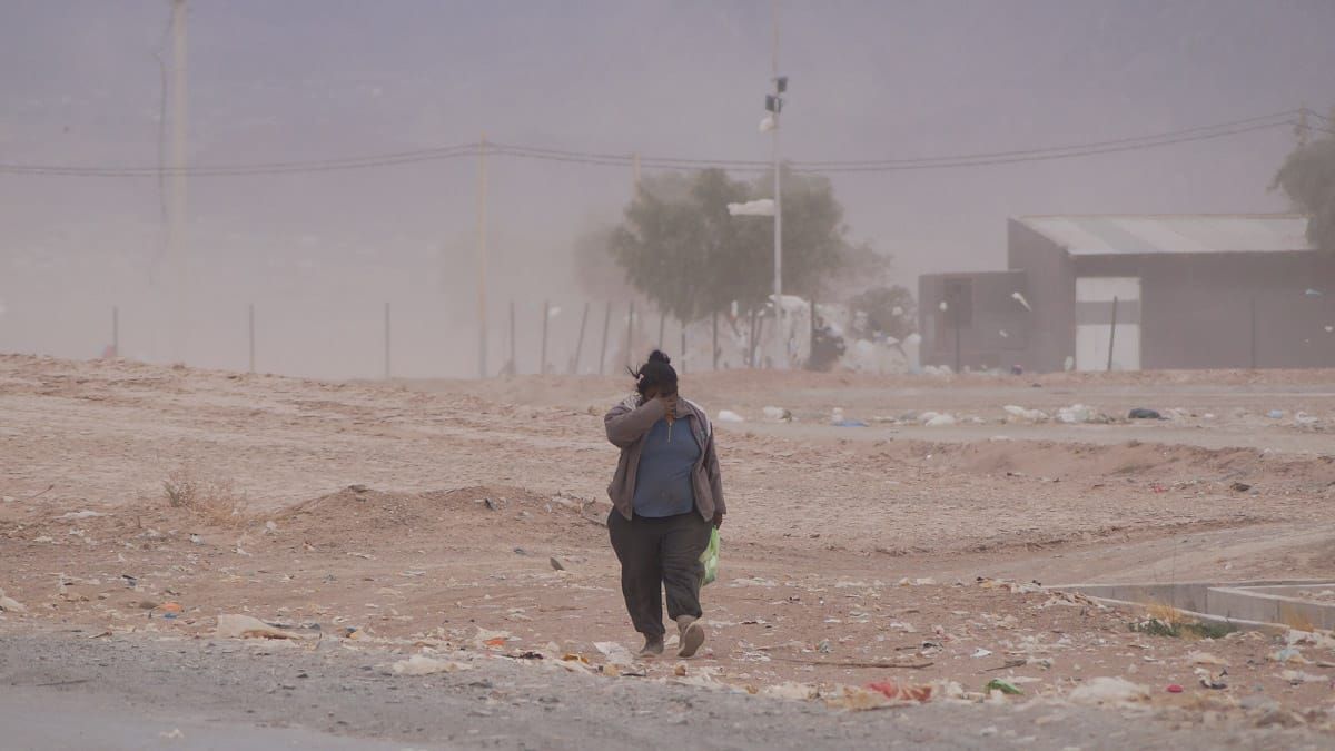 Se espera que el viento Zonda comience a soplar en la noche de este miércoles. Se espera que el viento Zonda comience a soplar en la noche de este miércoles.