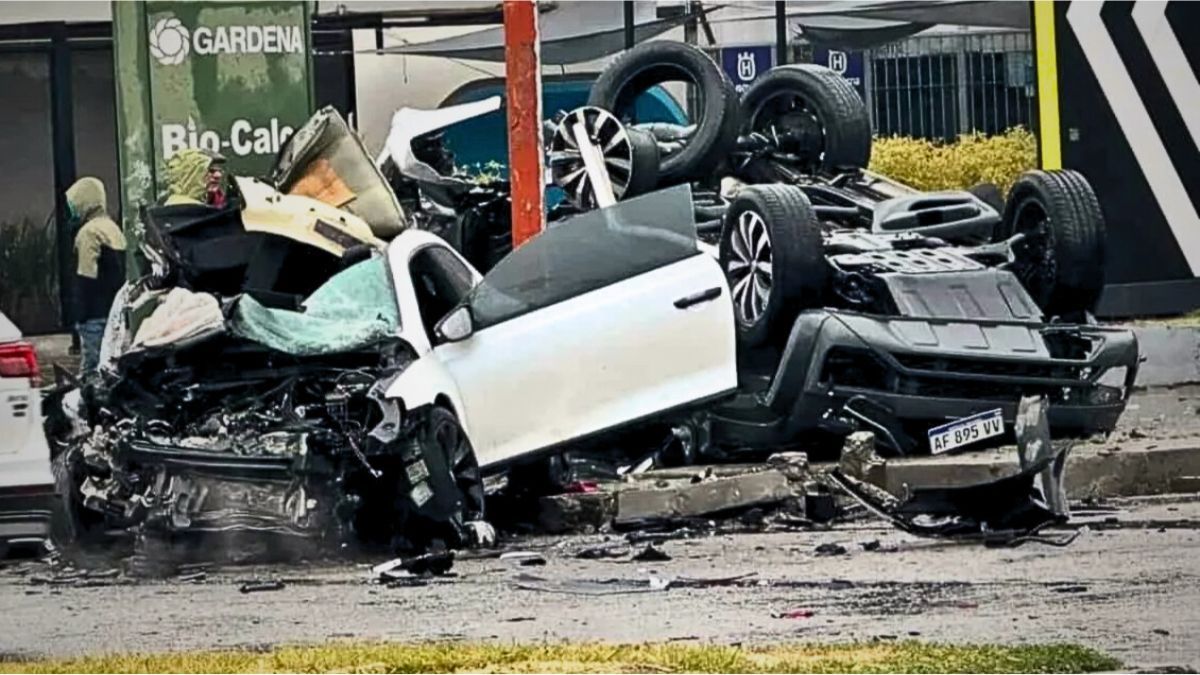 Un joven muerto dejó el brutal accidente en San Rafael. (Foto Gentileza)