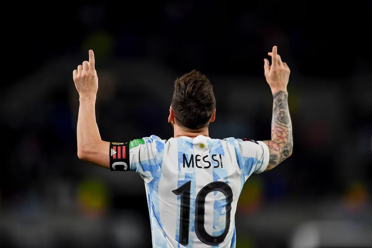 Lionel Messi no jugará en Ecuador y la 10 tendrá nuevo dueño.