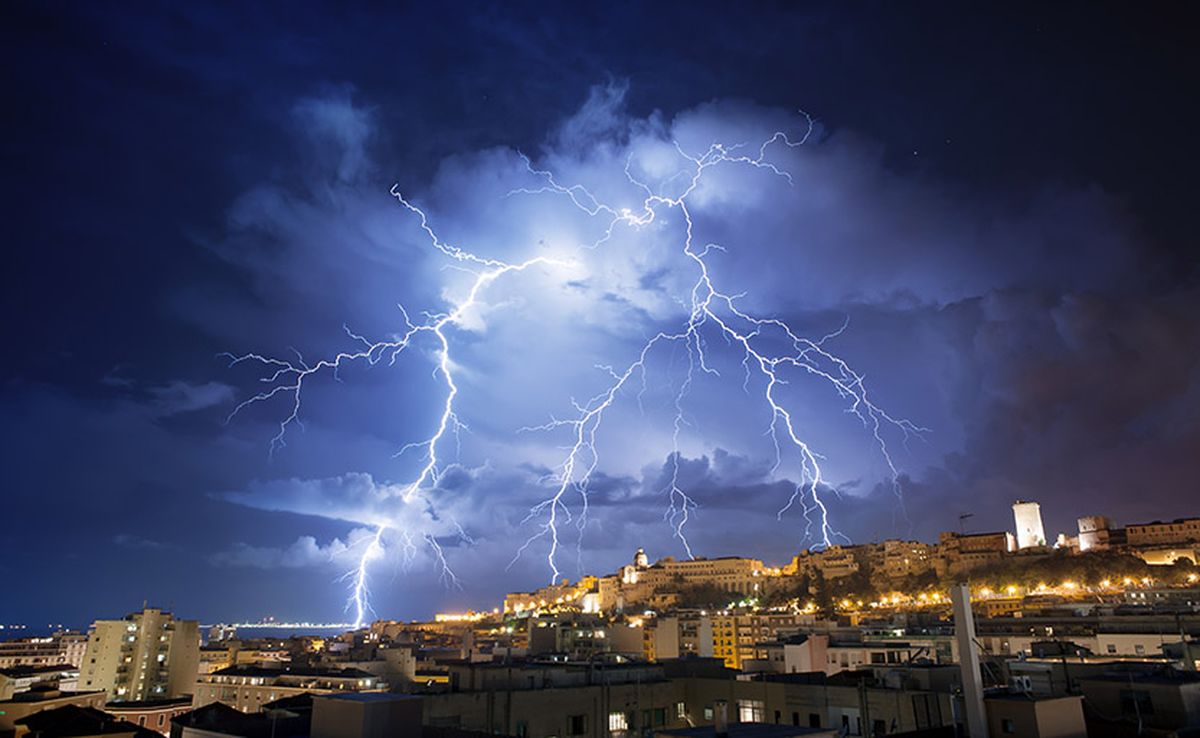 Toma las medidas necesarias para cuidarte. Toma las medidas necesarias para cuidarte.