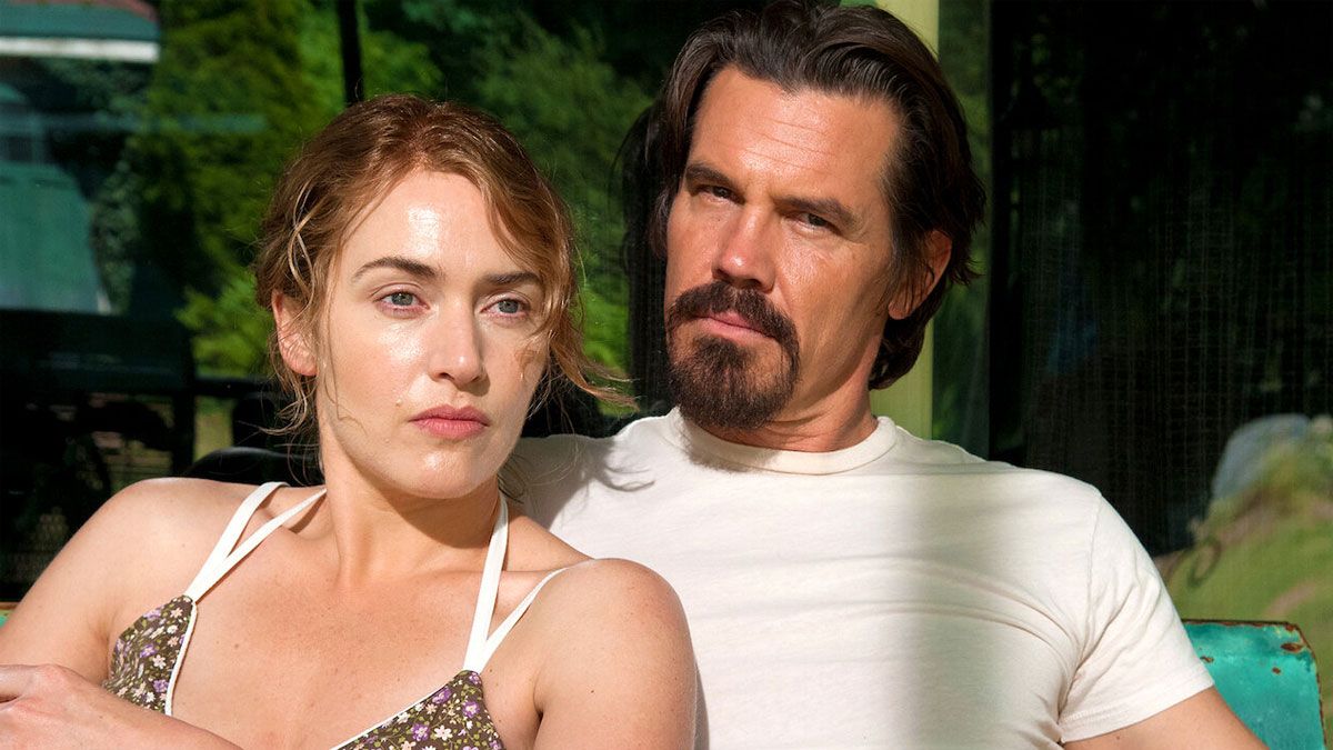 Kate Winslet y Josh Brolin brillan con la trama que propone la película Aires de esperanza, de Netflix.