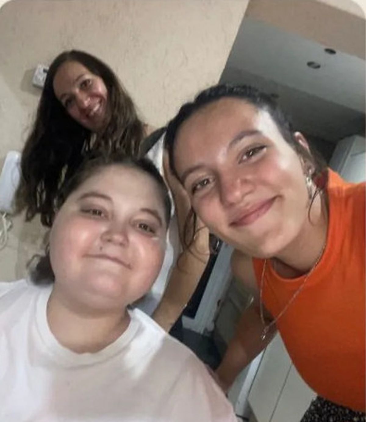 Frida Blanco Villegas en familia. Frida Blanco Villegas en familia.