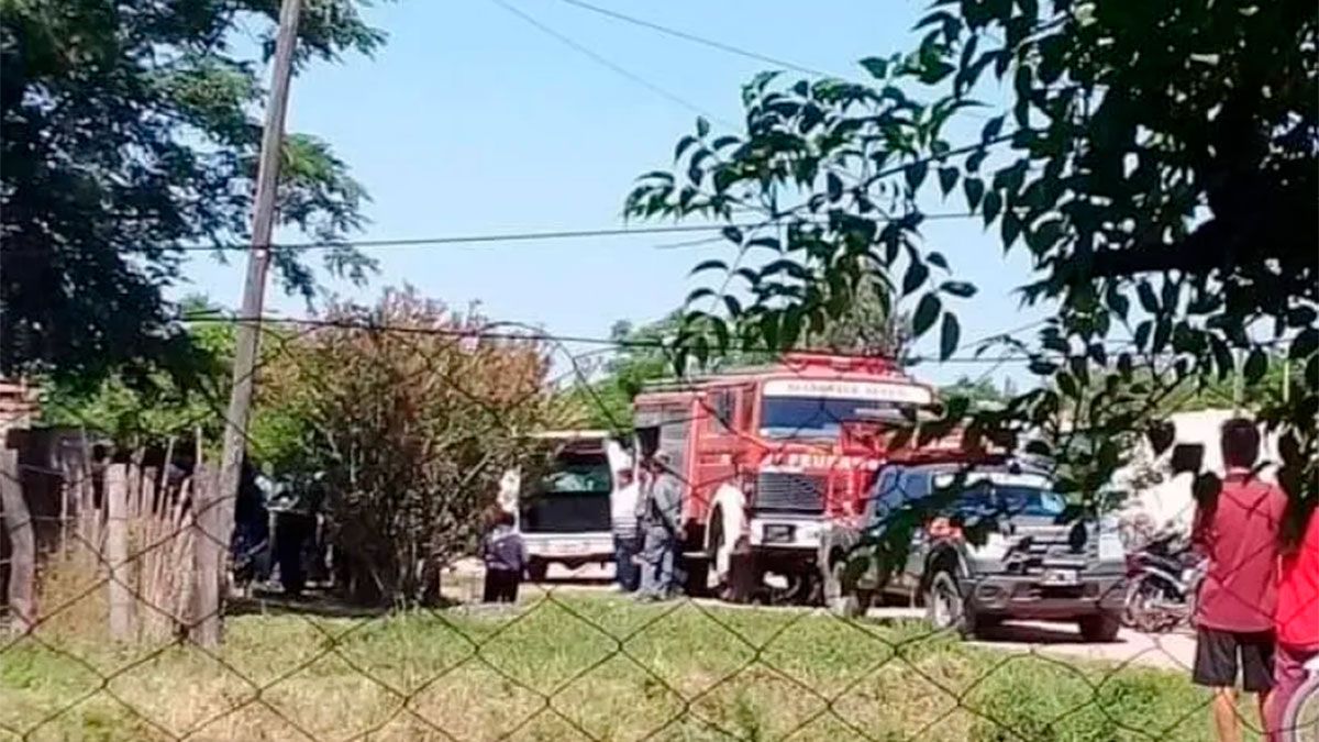 El fiscal en turno dispuso la entrega del cuerpo a sus familiares a fines póstumos sin adoptarse ninguna medida judicial para los familiares.