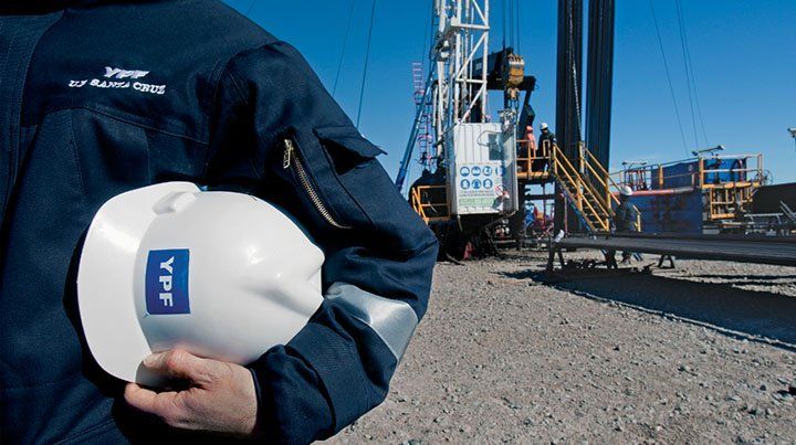 Siguen versiones sobre eliminación del subsidio al petróleo, pero el Gobierno negó que YPF deje de pagarlo