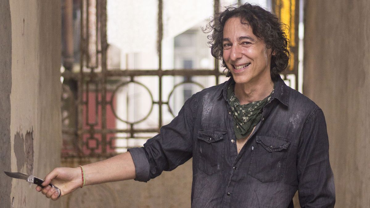 Javier Calamaro estrenará un programa de cocina y música y L-Gante será el primer invitado