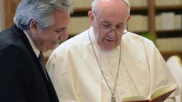 El jueves por la mañana la comitiva visitará al Papa Francisco en el Palacio Apostólico, donde el Presidente mantendrá una audiencia privada con la máxima autoridad de la Iglesia Católica.