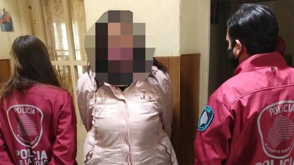 Una mujer fue detenida por el abuso sexual contra su hijastro