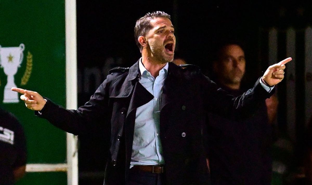 Gago no enamora a los hinchas.