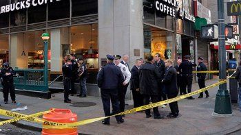 Tiroteo en Nueva York deja un muerto y 2 heridos