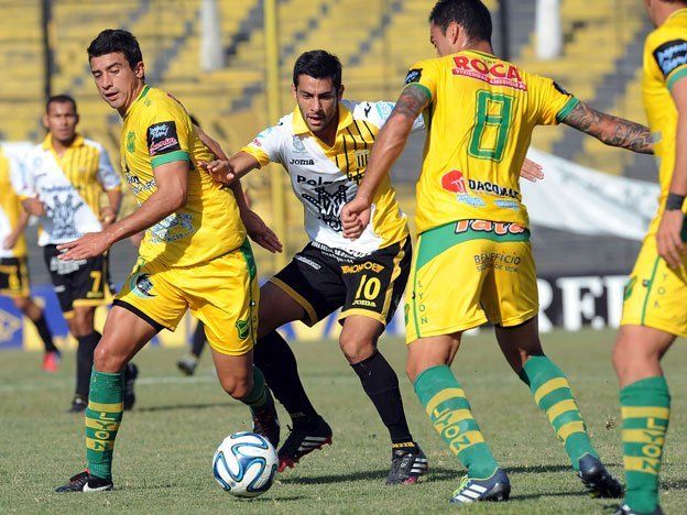 El Halcón igualó y quedó como único puntero de la B Nacional