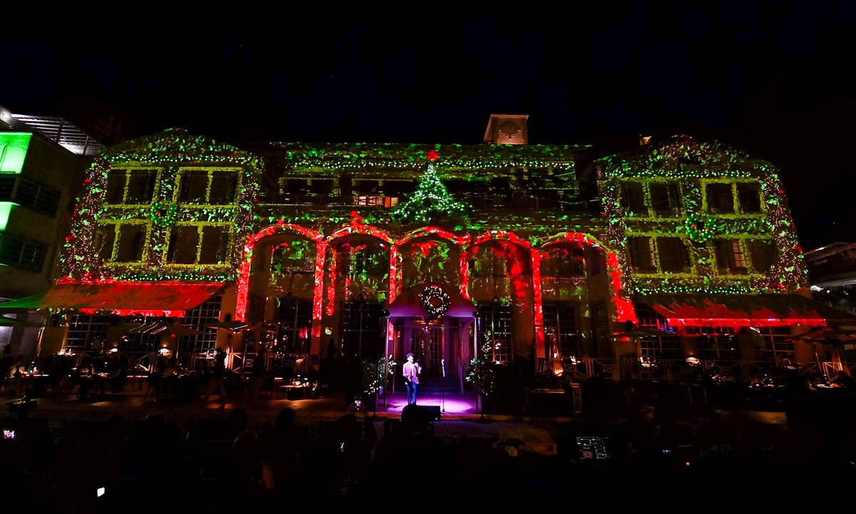 Este fin de semana, disfruta del Miami Beach Holiday Festival of Lights. Este fin de semana, disfruta del Miami Beach Holiday Festival of Lights.
