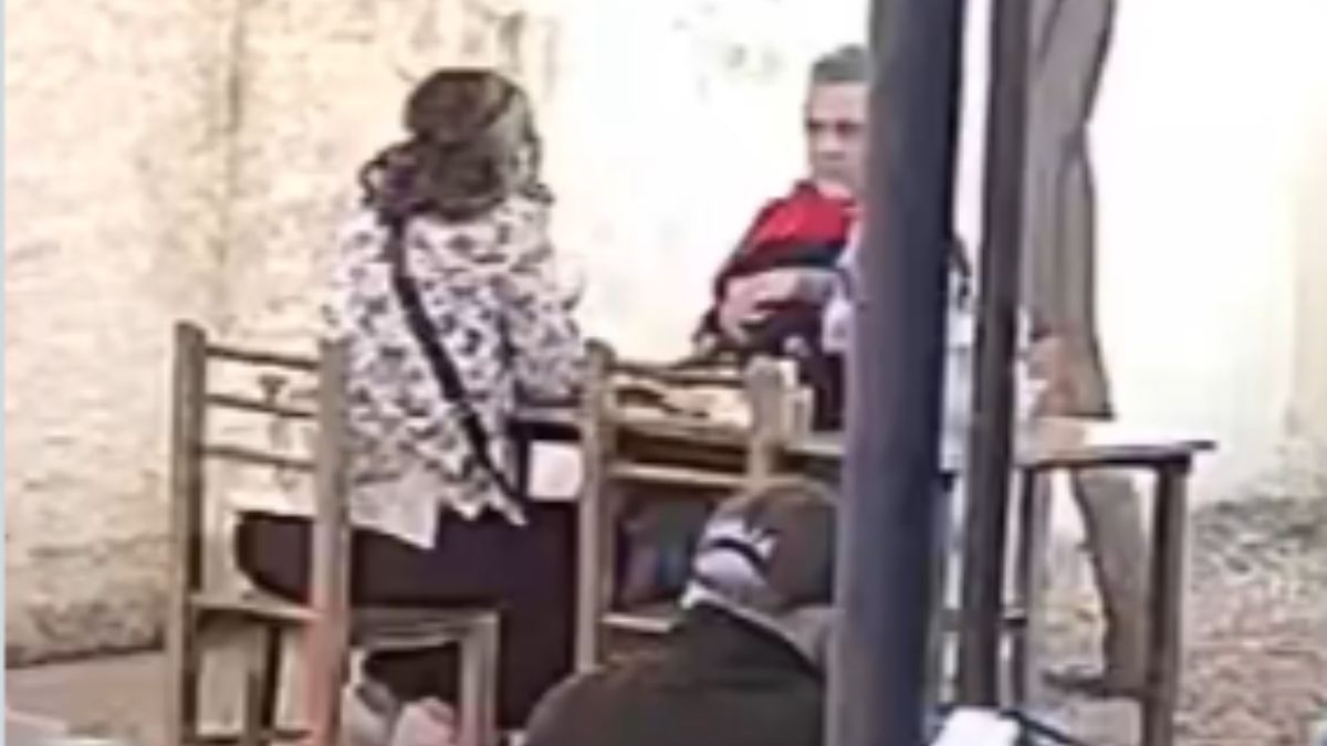 Los dos clientes que fueron escrachados en el restaurante.