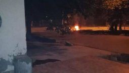 Tensión en Las Heras: duro enfrentamiento entre vecinos y la Policía