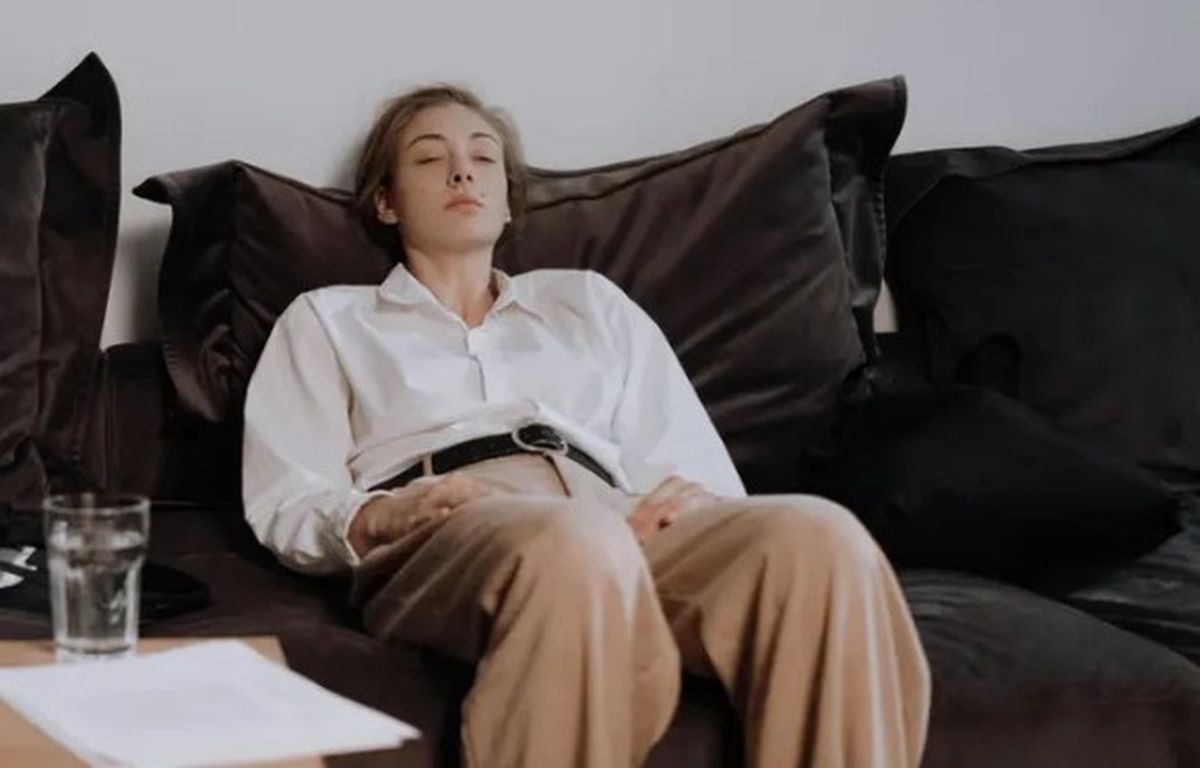 ¿Quién no ha terminado así después de una reunión social inconveniente? ¿Quién no ha terminado así después de una reunión social inconveniente?