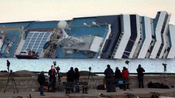 El fiscal que investiga el naufragio acusó a la dueña del Costa Concordia de 