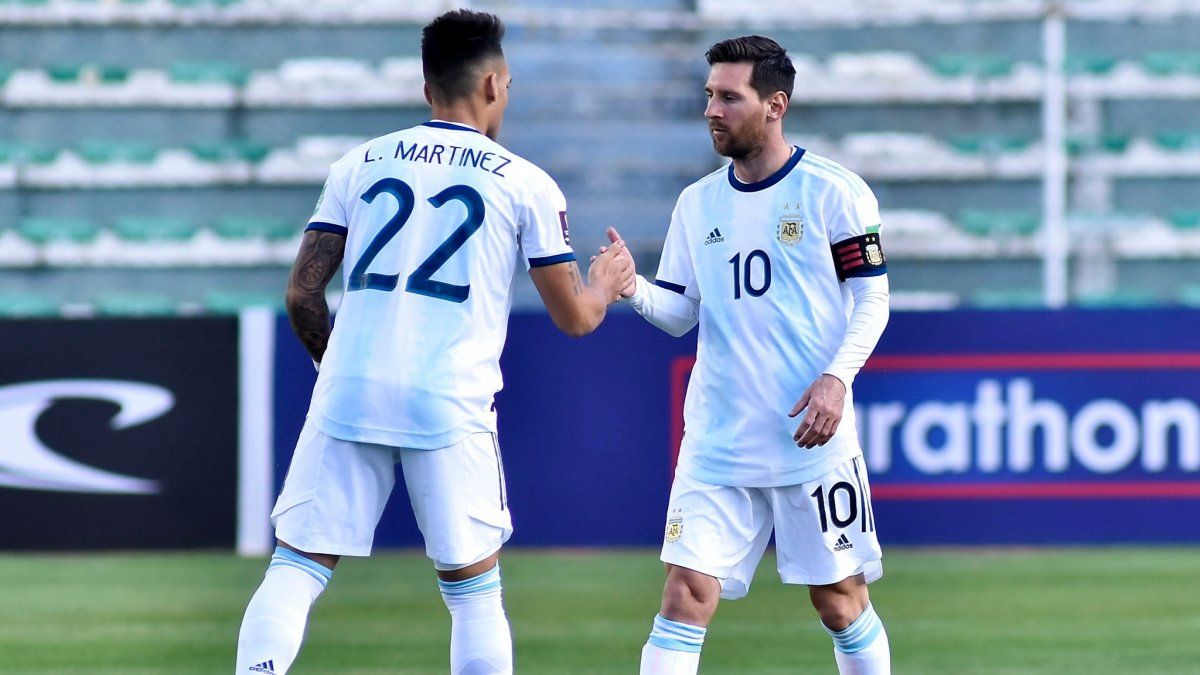 La selección argentina ganó dos partidos en octubre.