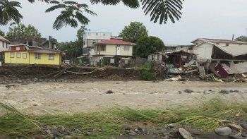 Decenas de muertos en Centroamérica por una tormenta y Florida está en alerta