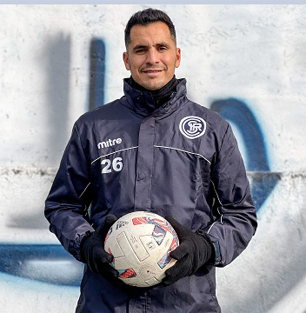 Jorge De Olivera debutará en la Lepra.