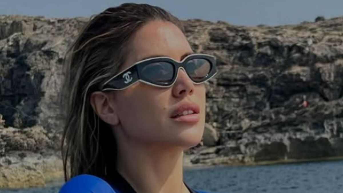 Wanda Nara paseó en yate luciendo enteriza de neoprene y casi la censuran: las fotos