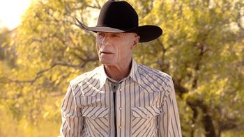 El engaño por el cual Ed Harris casi deja la serie Rancho Dutton