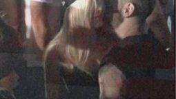 Aparecieron fotos de Fede Bal y Laurita Fernández muy cariñosos en un boliche