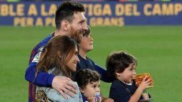 Una campeona: Antonela brilló en la vuelta olímpica en el Camp Nou