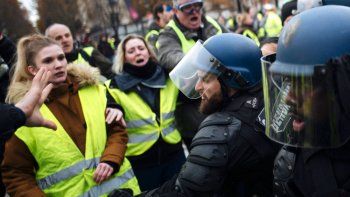 Tensión máxima en Francia por nuevas protestas de 