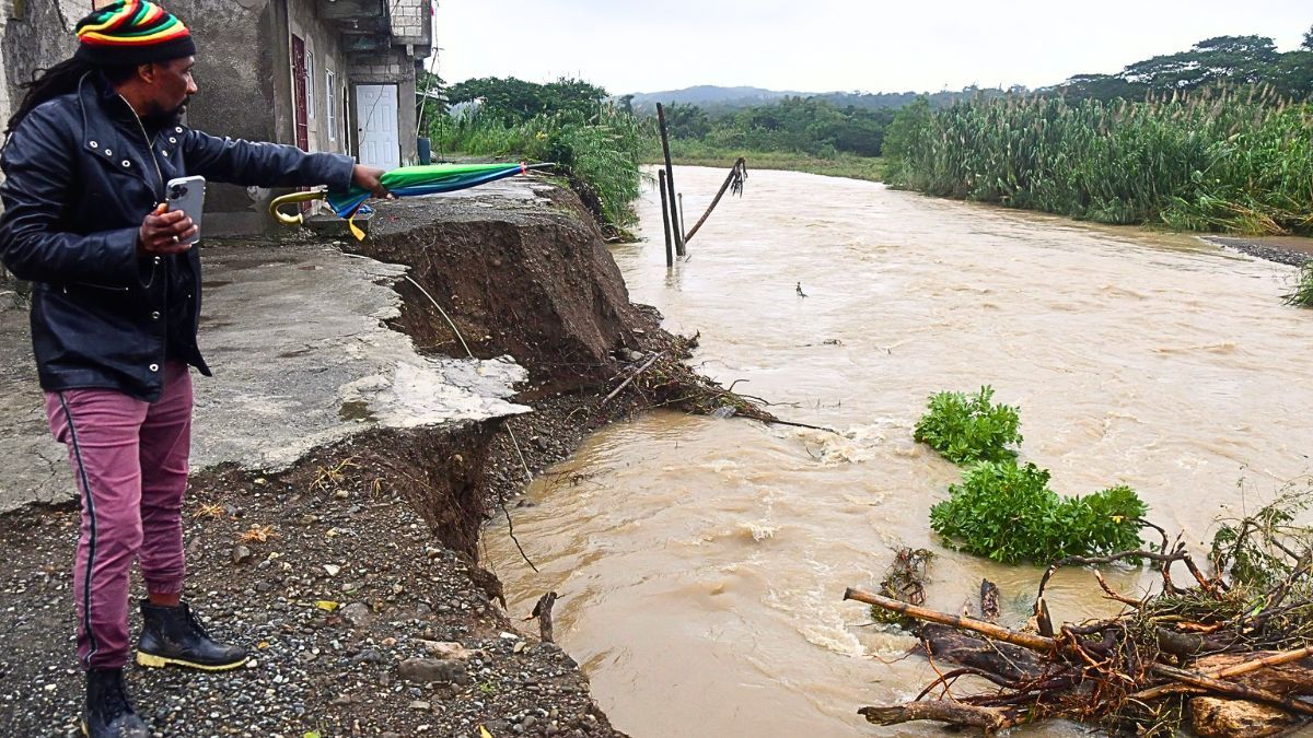 Trump prometió ayuda tras la 