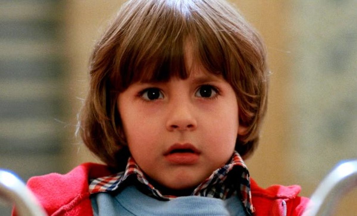 Danny Torrance en uno de sus paseos en triciclo. Danny Torrance en uno de sus paseos en triciclo.