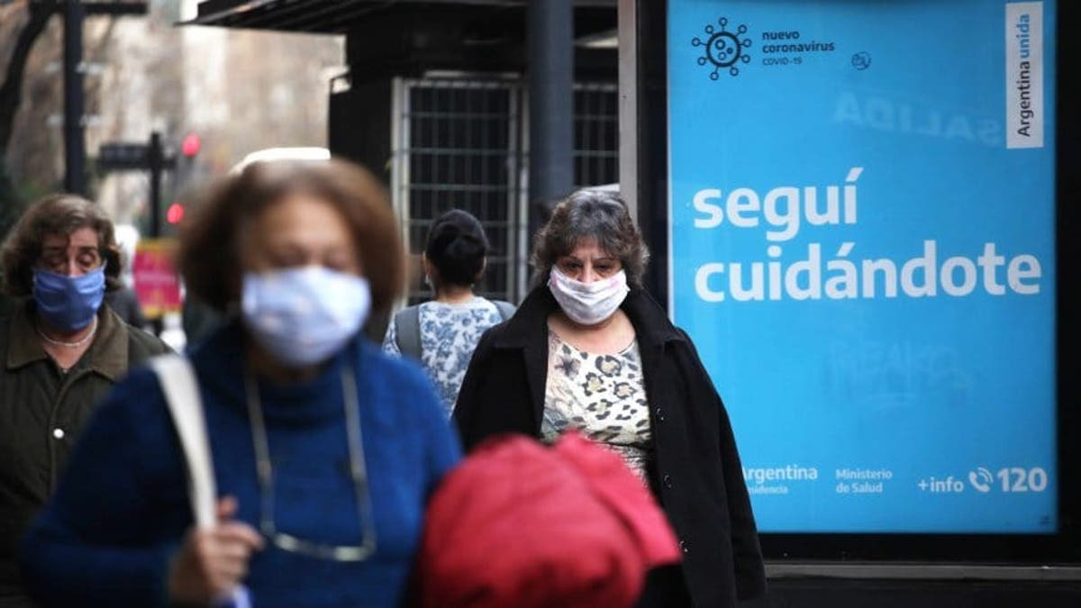 Se usa cada vez menos el barbijo en las calles.