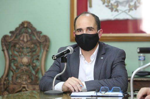 Piden a la DGE que garantice educación laica en escuelas públicas