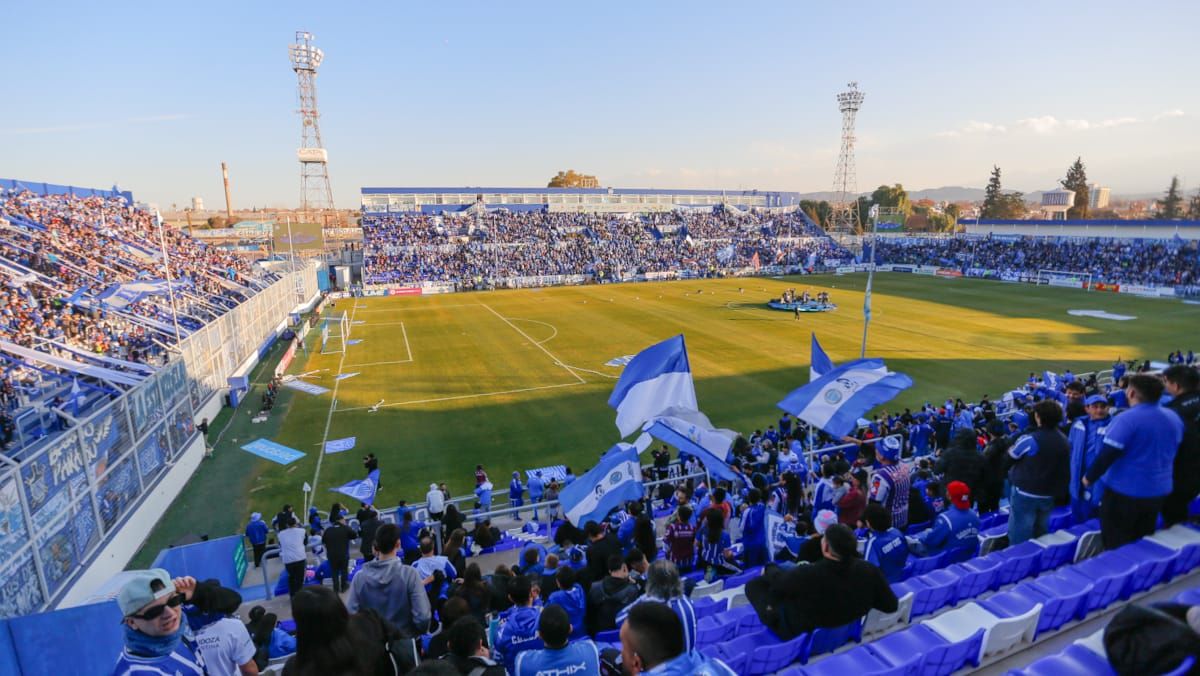 El estadio Feliciano Gambarte será el escenario del retorno histórico ante Sarmiento de Junín.