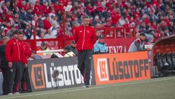 El DT le puso punto final a su ciclo en el club.