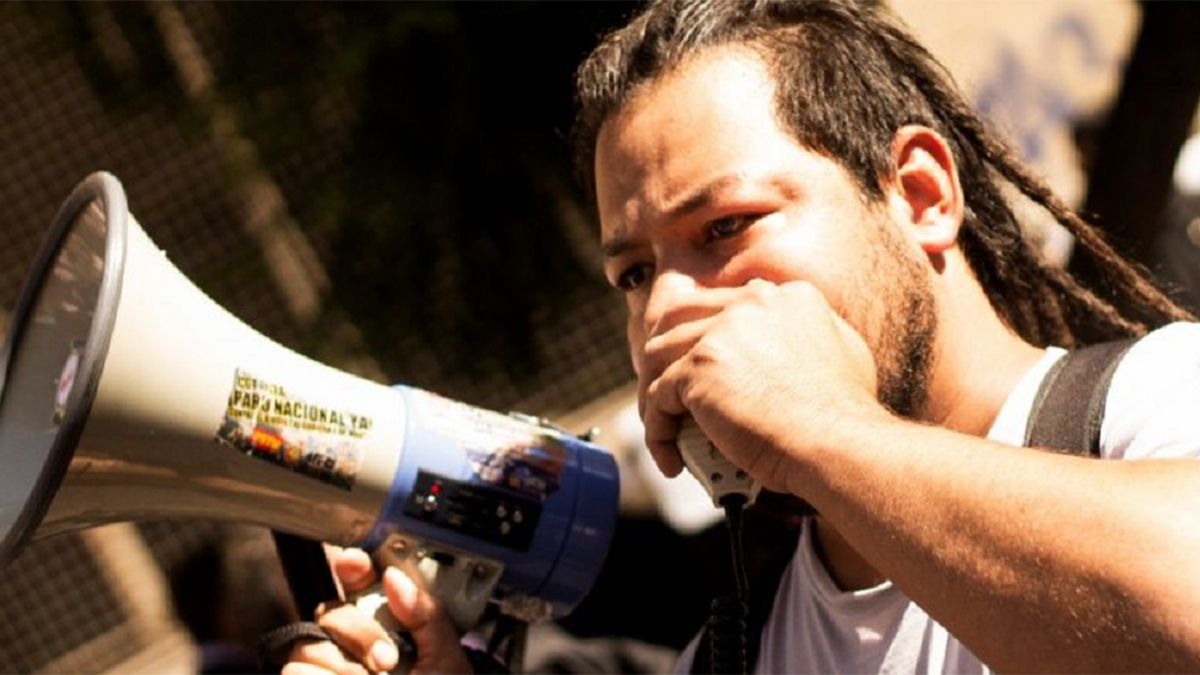 Sebastián Romero que se hizo famoso por lanzar un mortero contra las fuerzas de seguridad&nbsp;será precandidato a senador nacional .