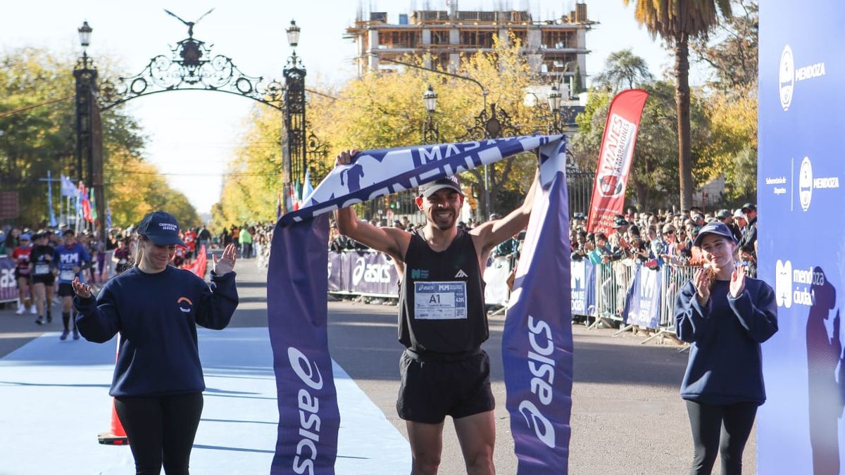 Becerra ganó los 42K de la MIM.