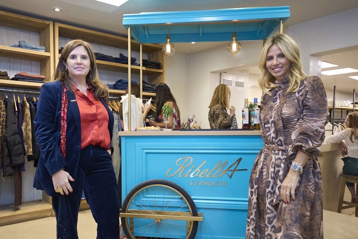 Marcela Arizu acompañó a Nati Falcioni. Marcela Arizu acompañó a Nati Falcioni.