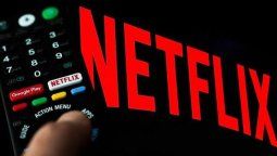 Ver media hora de Netflix contamina igual que conducir un auto a lo largo de 6 kilómetros