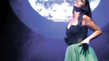 Un Superamor que se desgrana en 12 canciones