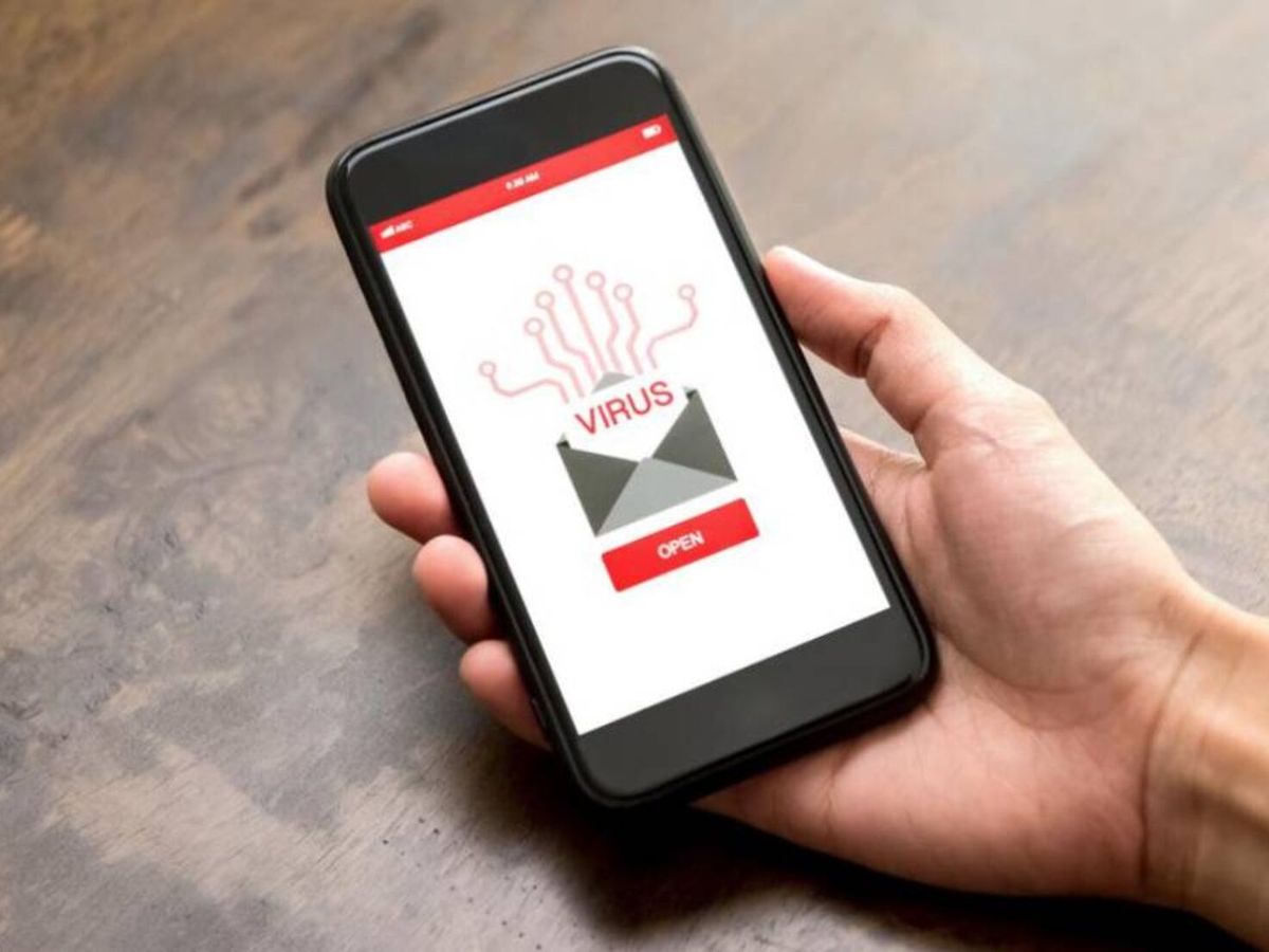 Para que tu celular no tenga virus, es fundamental que evites hacer clics en los enlaces sospechosos Para que tu celular no tenga virus, es fundamental que evites hacer clics en los enlaces sospechosos