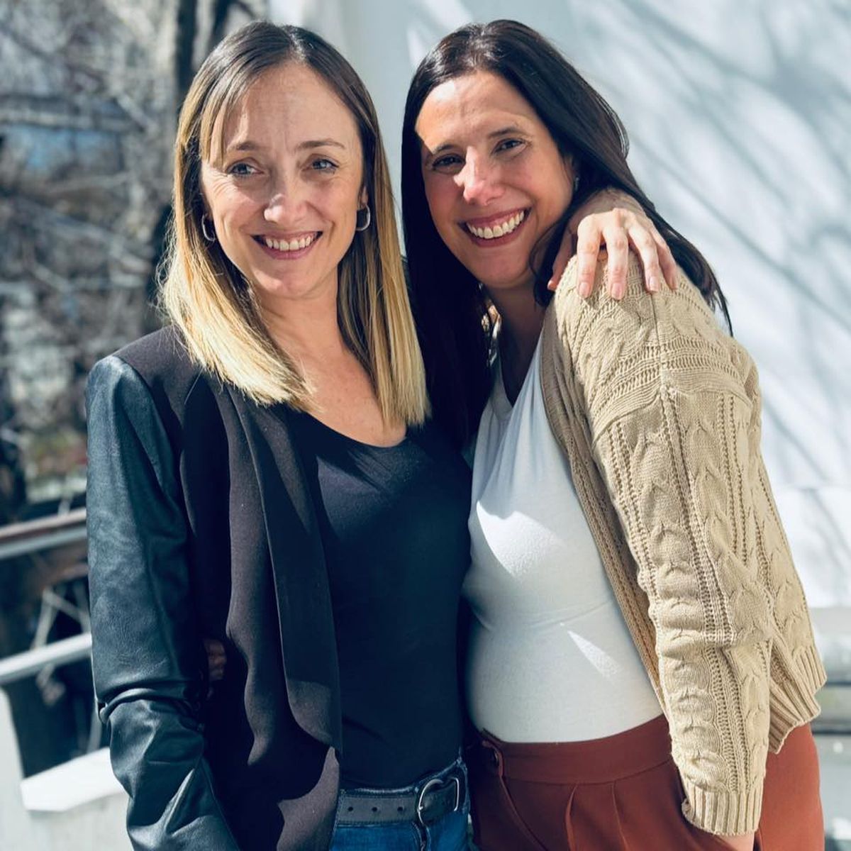 Kirchneristas mendocinas: Anabel Fernández Sagasti y Marisa Uceda. Kirchneristas mendocinas: Anabel Fernández Sagasti y Marisa Uceda.