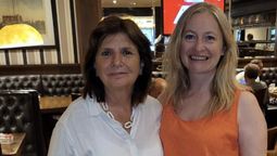 Patricia Bullrich junto a Hebe Casado. Dos duras del PRO en Mar del Plata.